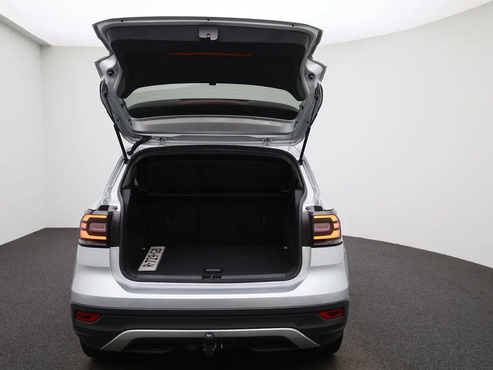 Volkswagen T-Cross 1.0 TSI Life uit 2022, foto 11