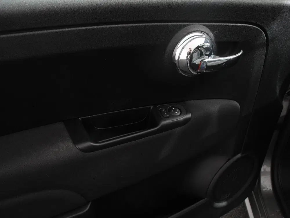 Fiat 500 1.0 Hybrid Lounge Plus Cruise control Pano uit 2021, foto 11