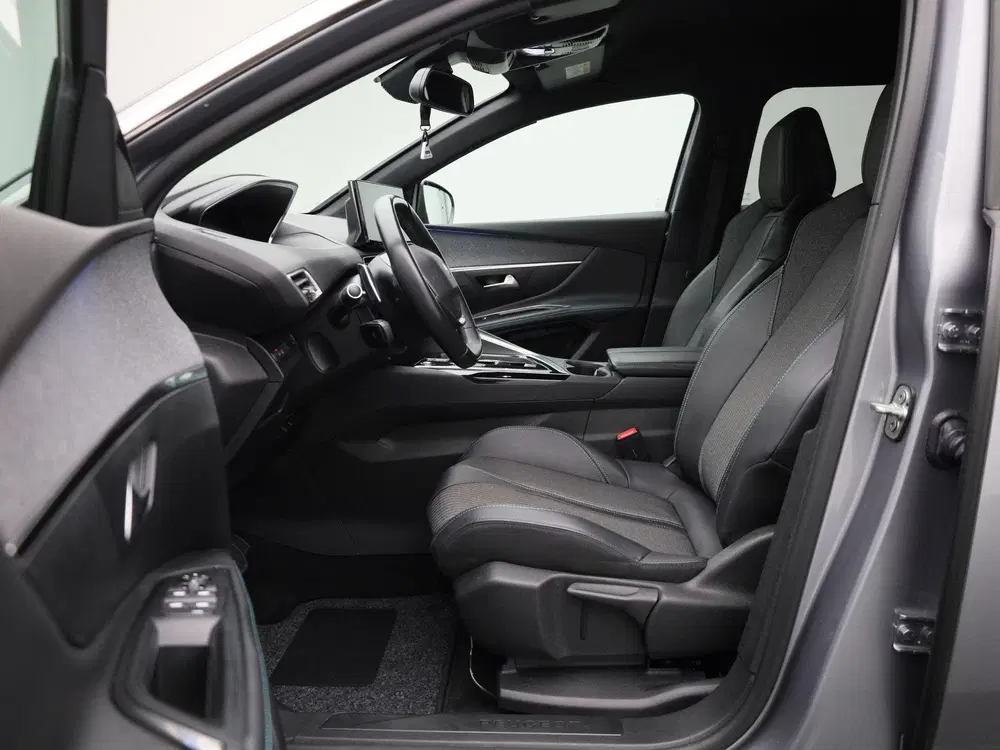 Peugeot 5008 1.2 PureTech Allure Pack Business uit 2023, foto 11