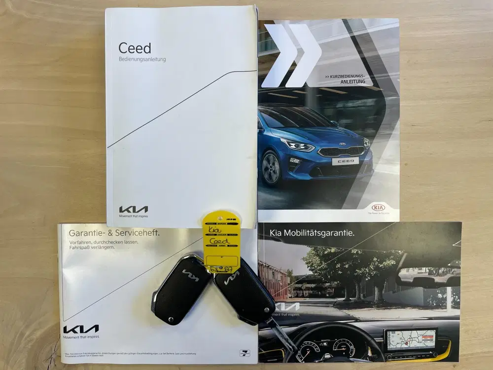 Kia Ceed 1.5 T-GDi DynamicLine uit 2022, foto 14