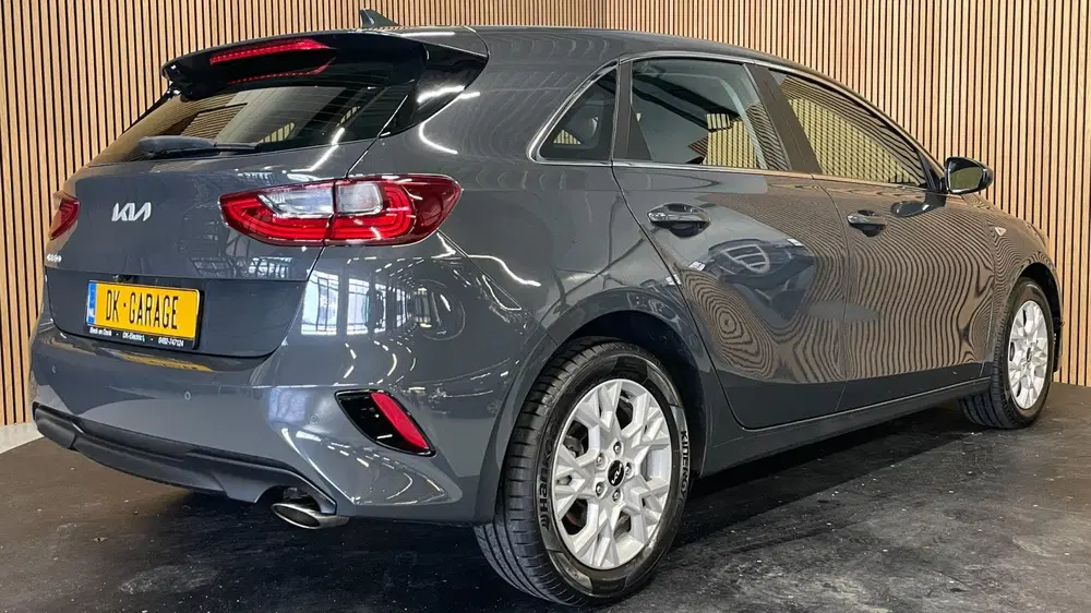 Kia Ceed 1.5 T-GDi DynamicLine uit 2022, foto 5
