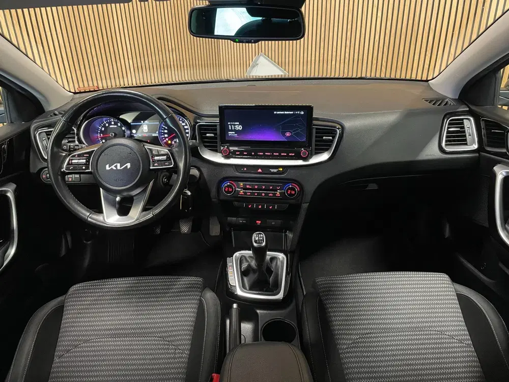 Kia Ceed 1.5 T-GDi DynamicLine uit 2022, foto 6