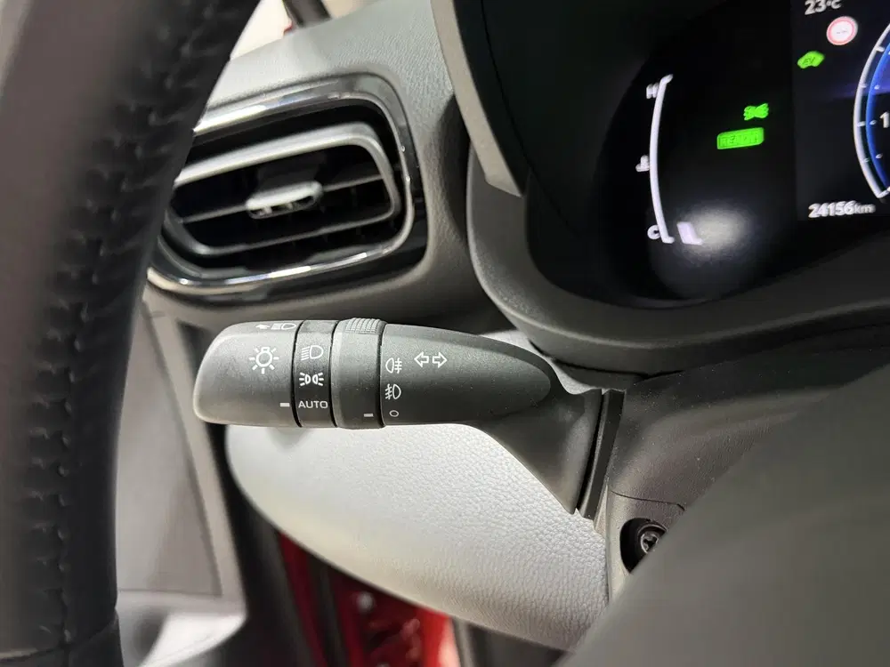 Toyota Yaris Cross 1.5 Hybrid 115 Active Orgineel Nederlands uit 2025, foto 11