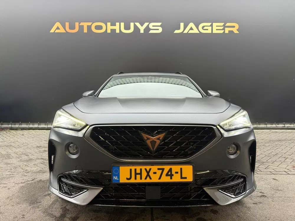 Cupra Formentor 1.4 e-Hybrid VZ Copper Edition uit 2023, foto 9