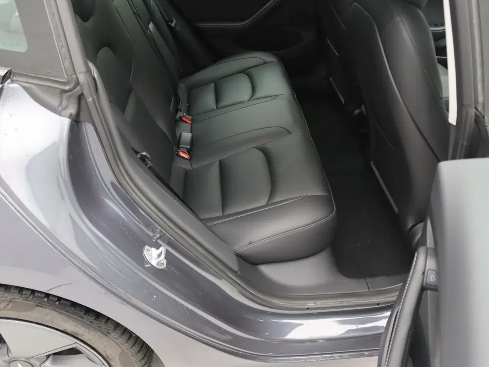 Tesla Model 3 Standard RWD Plus UPGRADE 95.7% SoH [ TREK uit 2023, foto 15