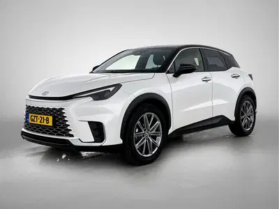 Lexus LBX Emotion 2WD uit 2025