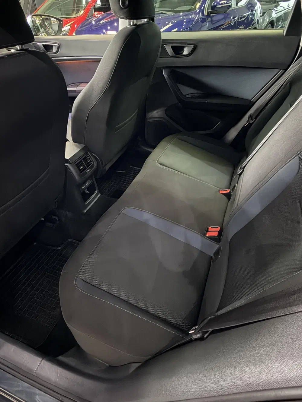 SEAT Ateca 1.0 EcoTSI Style Business Intense KYLESS uit 2019, foto 7