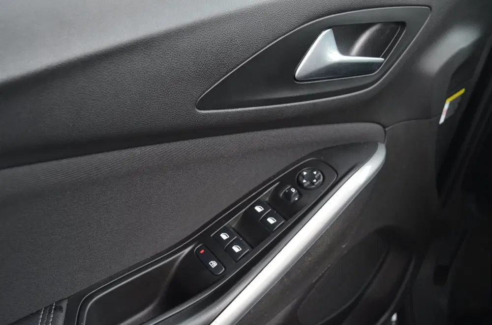 Opel Grandland 1.2 Turbo Edition uit 2021, foto 10