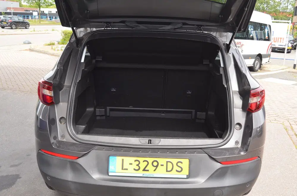 Opel Grandland 1.2 Turbo Edition uit 2021, foto 9