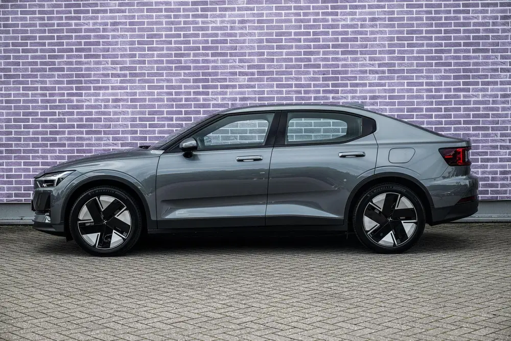 Polestar 2 Long Range Single Motor Plus 82 kWh uit 2025, foto 4