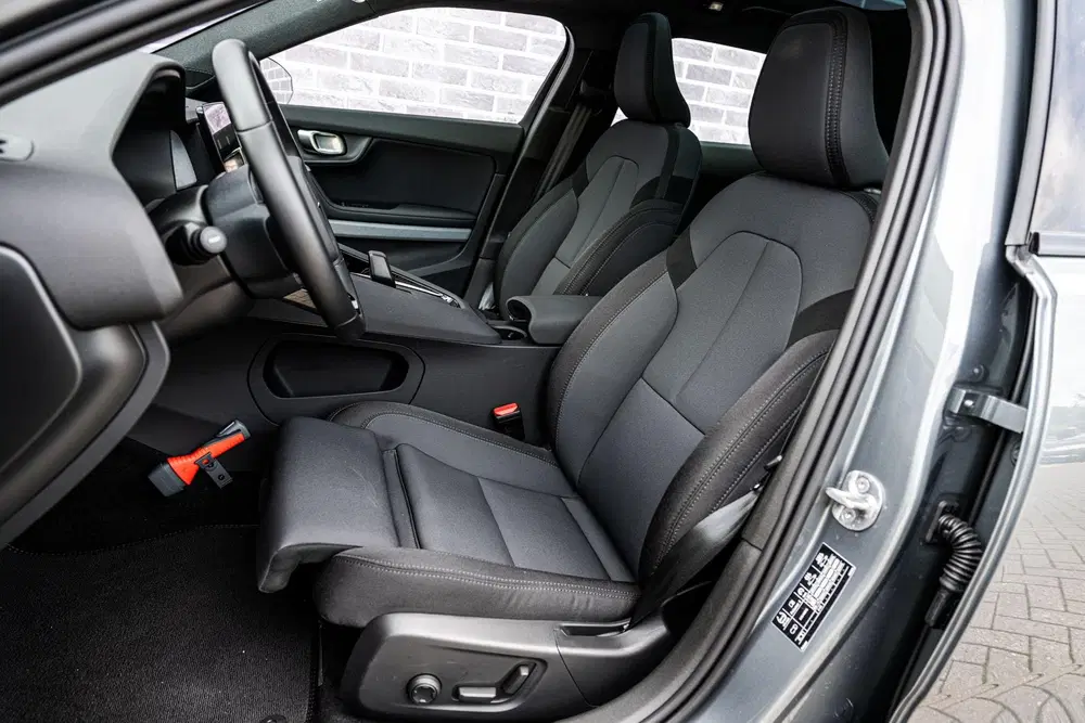 Polestar 2 Long Range Single Motor Plus 82 kWh uit 2025, foto 6