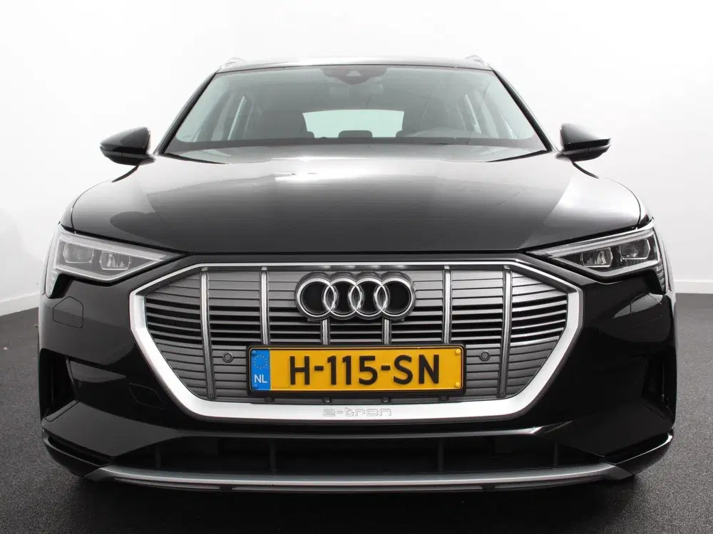 Audi e-tron e-tron 50 quattro Launch edition SOH 92 uit 2020, foto 4