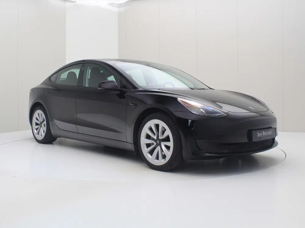 Tesla Model 3 Standard RWD Plus UPGRADE 93.7% SoH [ TREK uit 2023, foto 4