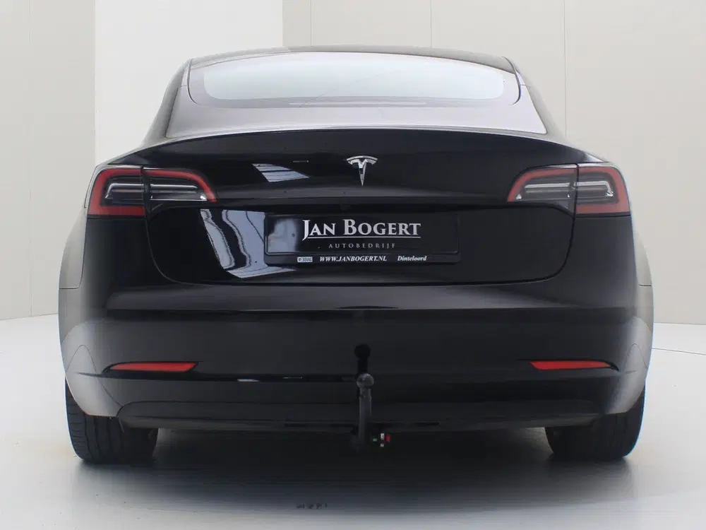 Tesla Model 3 Standard RWD Plus UPGRADE 93.7% SoH [ TREK uit 2023, foto 6