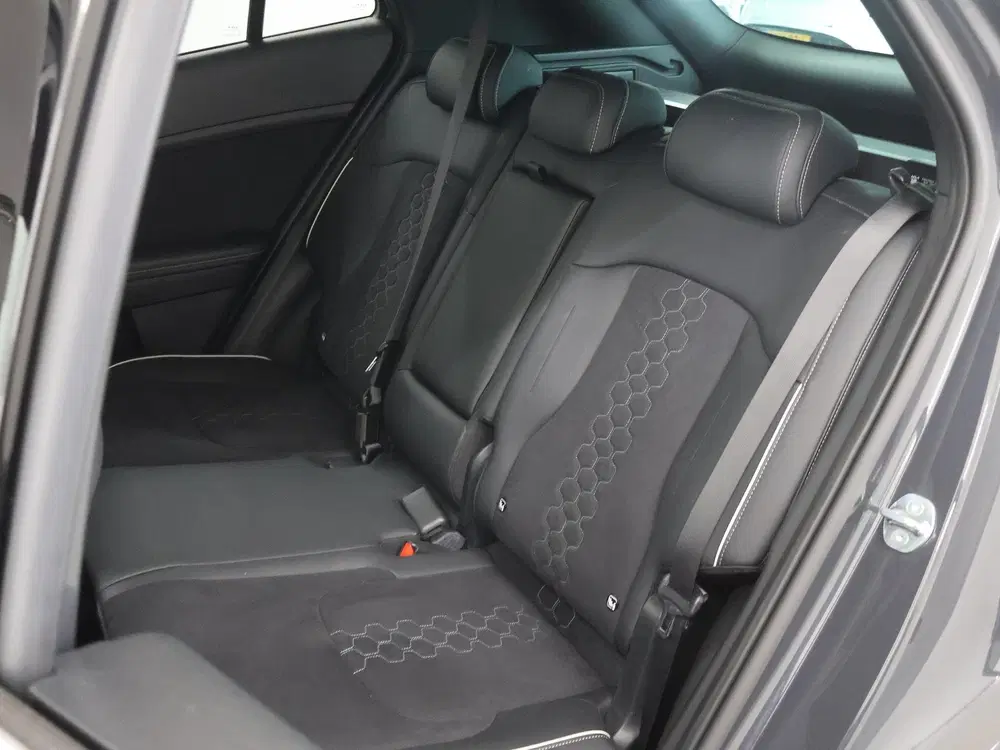 Kia Sportage 1.6 T-GDi Hybrid GT-Line uit 2024, foto 11