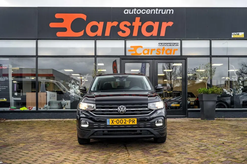 Volkswagen T-Cross 1.0 TSI Life uit 2021, foto 2