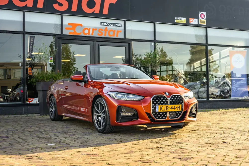 BMW 4-serie 420i High Executive uit 2024, foto 3