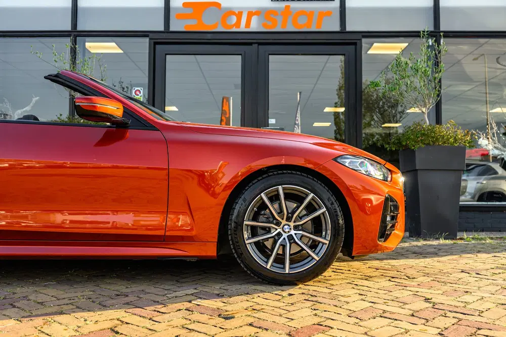 BMW 4-serie 420i High Executive uit 2024, foto 8