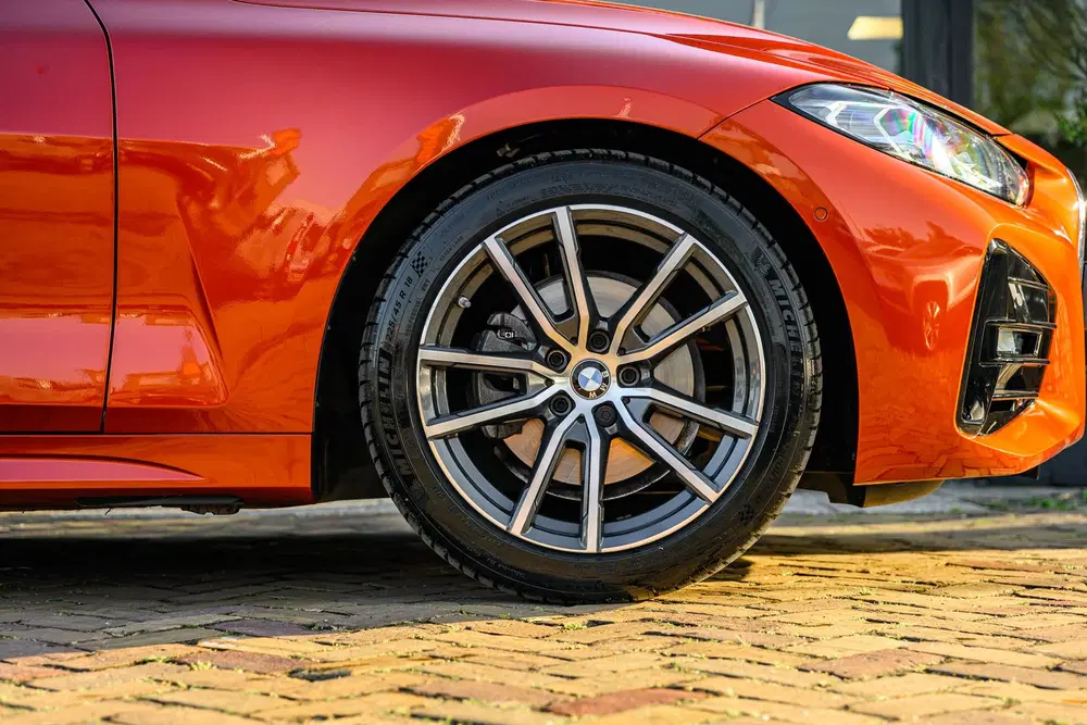 BMW 4-serie 420i High Executive uit 2024, foto 9