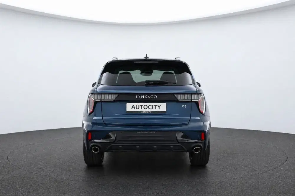 Lynk & Co 01 1.5 PHEV 262PK Stuurverwarming uit 2025, foto 4