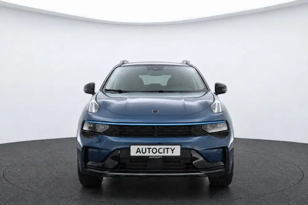 Lynk & Co 01 1.5 PHEV 262PK Stuurverwarming uit 2025, foto 8