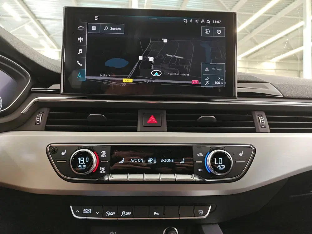 Audi A5 35 TFSI 150pk Automaat S Edition uit 2022, foto 10