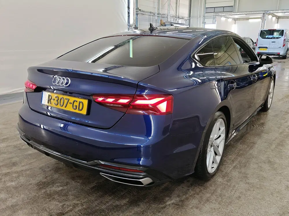 Audi A5 35 TFSI 150pk Automaat S Edition uit 2022, foto 5