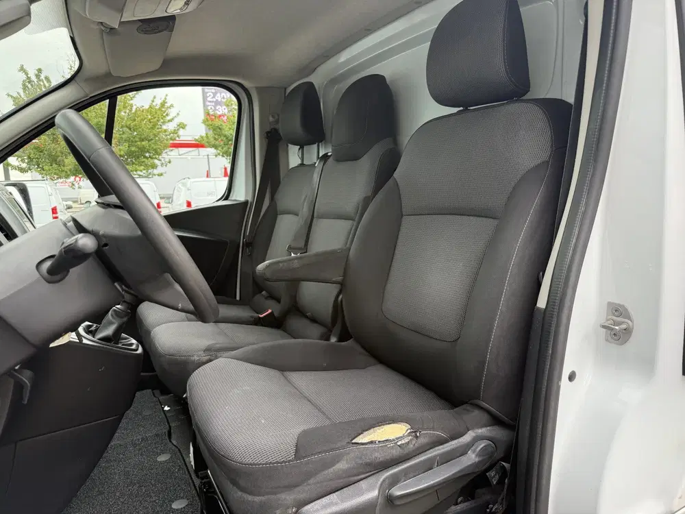 Renault Trafic 2.0 dCi 120 T29 L2H1 Work Edition uit 2021, foto 10