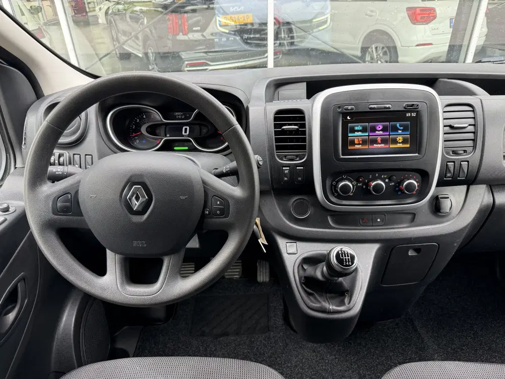 Renault Trafic 2.0 dCi 120 T29 L2H1 Work Edition uit 2021, foto 13