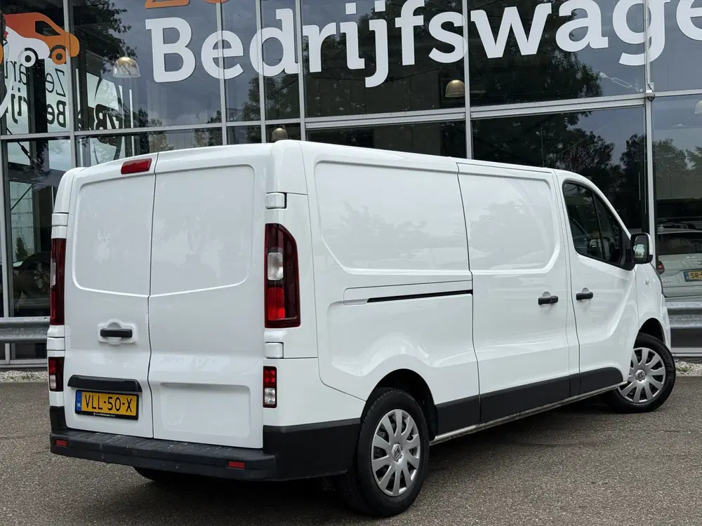 Renault Trafic 2.0 dCi 120 T29 L2H1 Work Edition uit 2021, foto 3