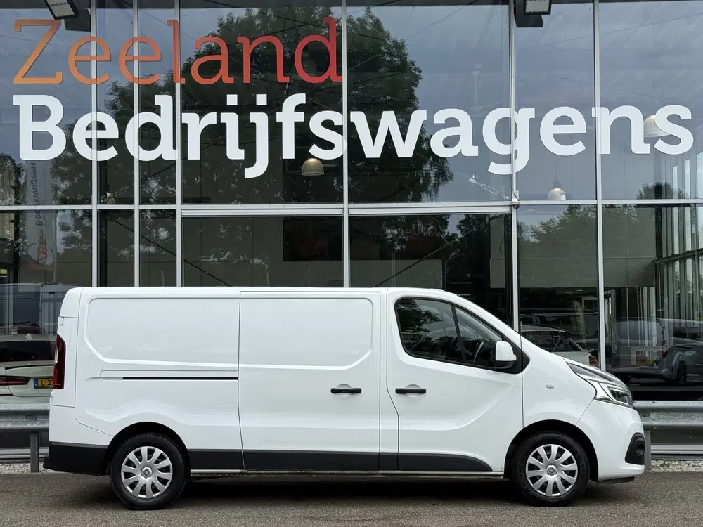 Renault Trafic 2.0 dCi 120 T29 L2H1 Work Edition uit 2021, foto 5