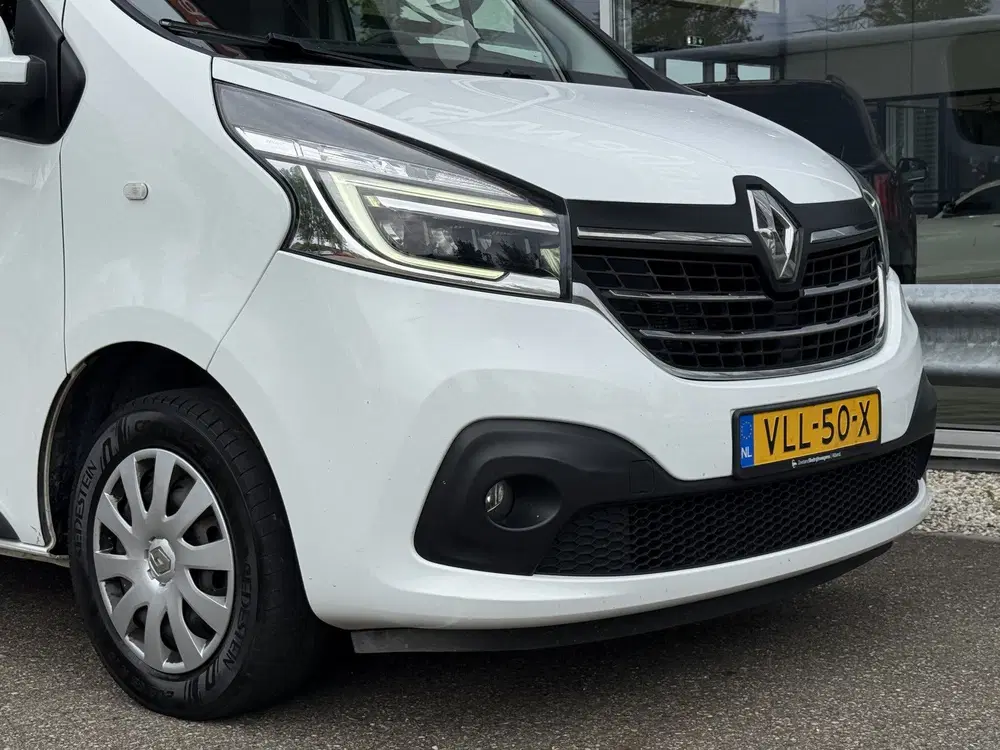 Renault Trafic 2.0 dCi 120 T29 L2H1 Work Edition uit 2021, foto 6