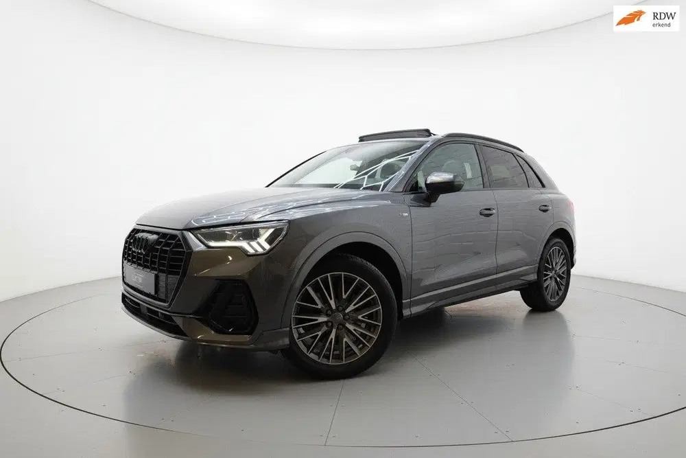 Audi Q3 40 TFSI quattro 2x S LINE PANO VIRTUAL LEE uit 2019