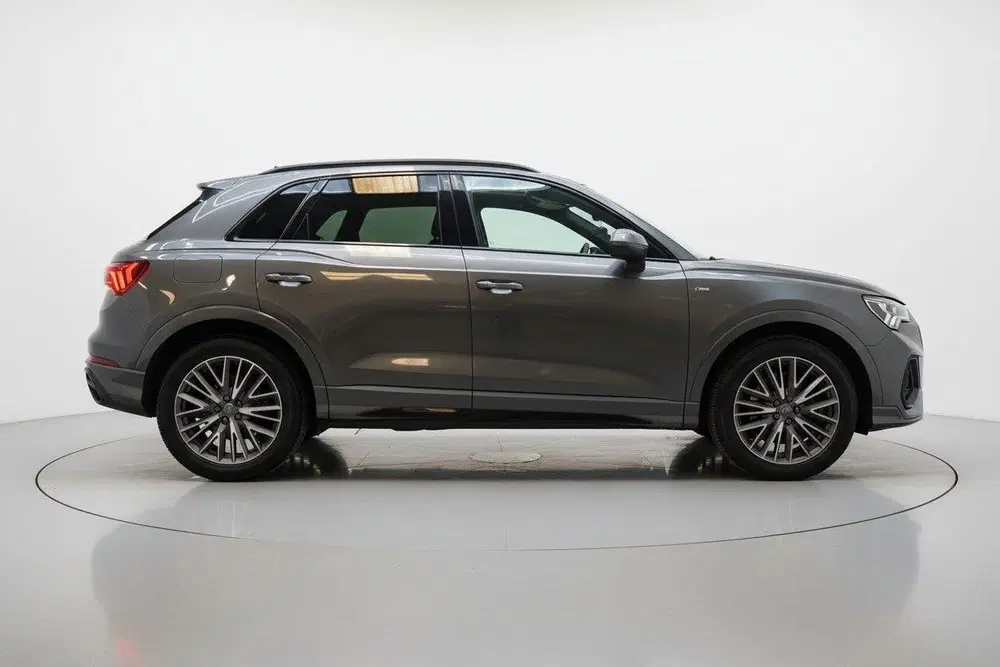 Audi Q3 40 TFSI quattro 2x S LINE PANO VIRTUAL LEE uit 2019, foto 5