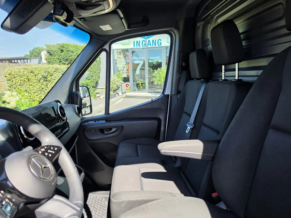 Mercedes-Benz Sprinter 317 CDI L2-H2 RWD Automaat * LED * NA uit 2024, foto 13