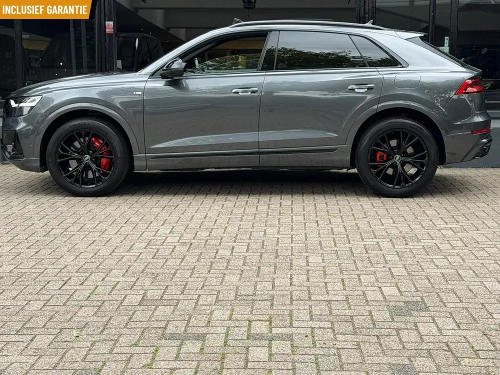 Audi Q8 55 TFSI e Sline Quattro Aut*Navi*Pano*Btw* uit 2021, foto 3