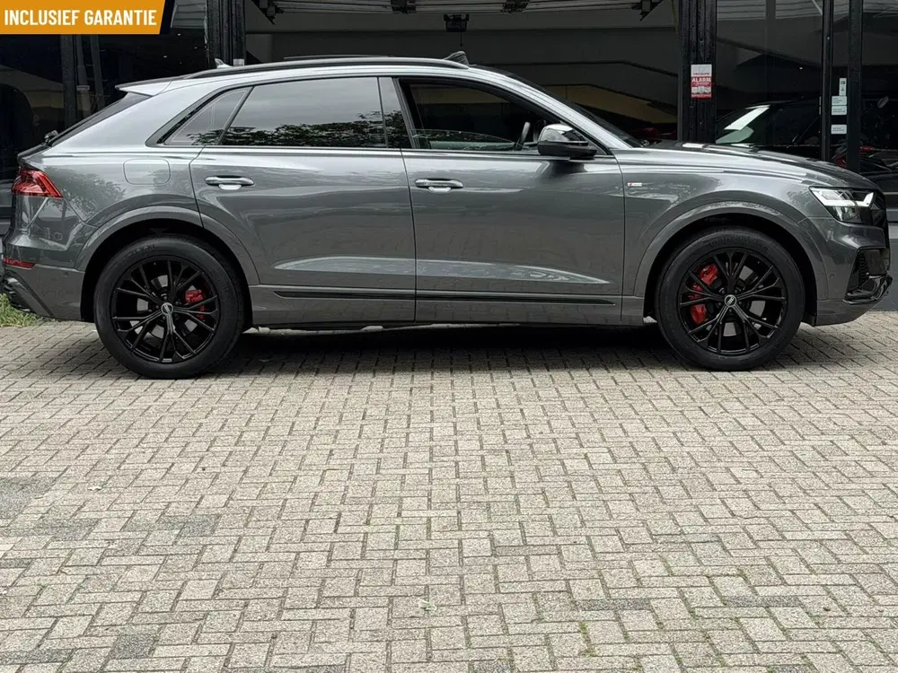 Audi Q8 55 TFSI e Sline Quattro Aut*Navi*Pano*Btw* uit 2021, foto 7