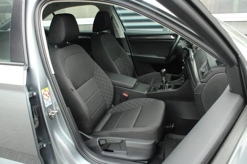 Skoda Superb 1.5 TSI 150pk Ambition uit 2019, foto 14