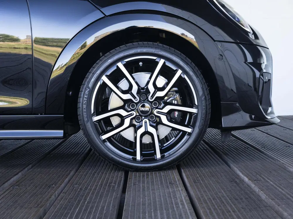 Mini Cabrio Cooper C John Cooper Works Trim uit 2026, foto 10