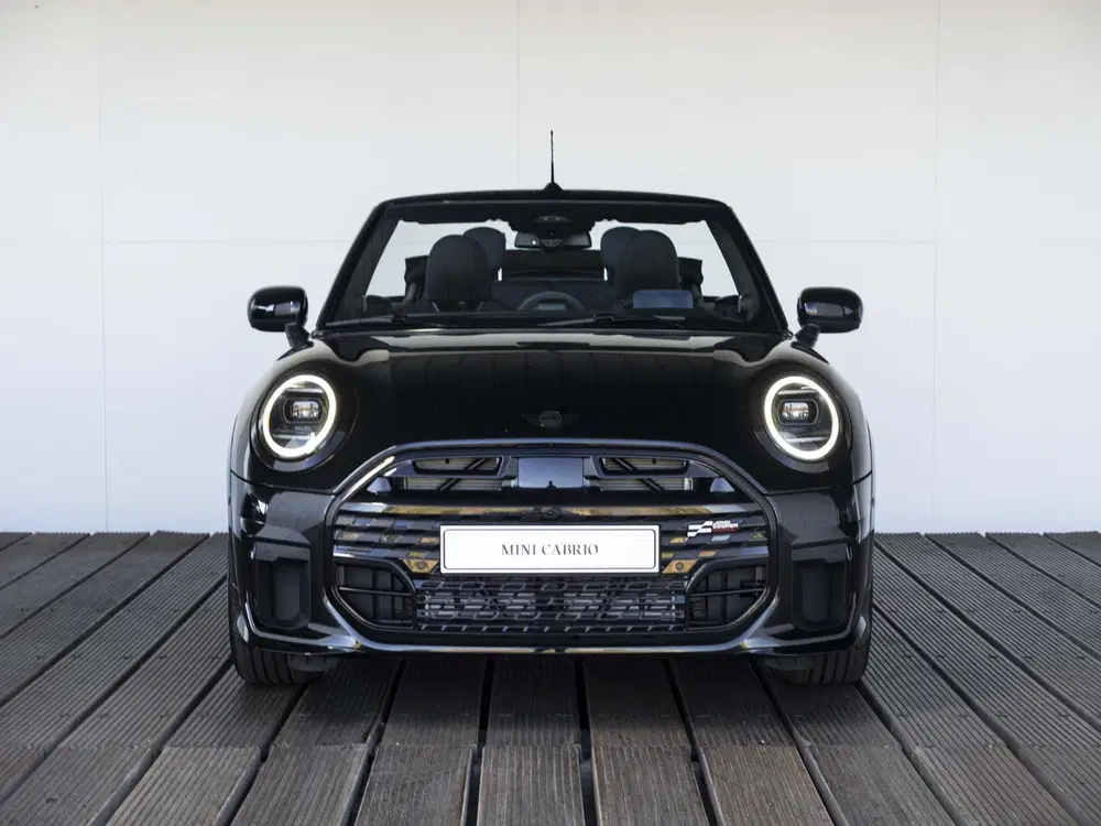 Mini Cabrio Cooper C John Cooper Works Trim uit 2026, foto 5