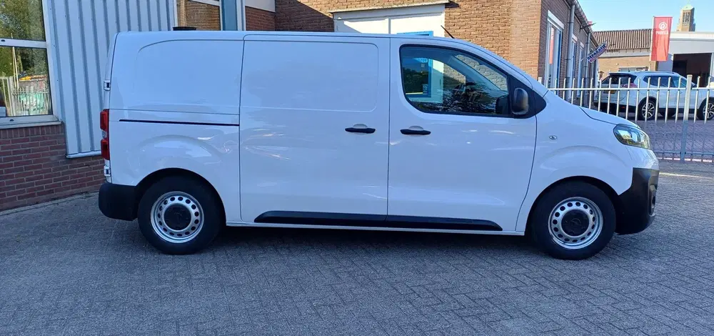 Opel Vivaro L2H1 Edition 75 kWh 3zits uit 2022, foto 4