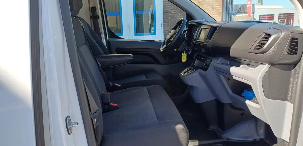 Opel Vivaro L2H1 Edition 75 kWh 3zits uit 2022, foto 7