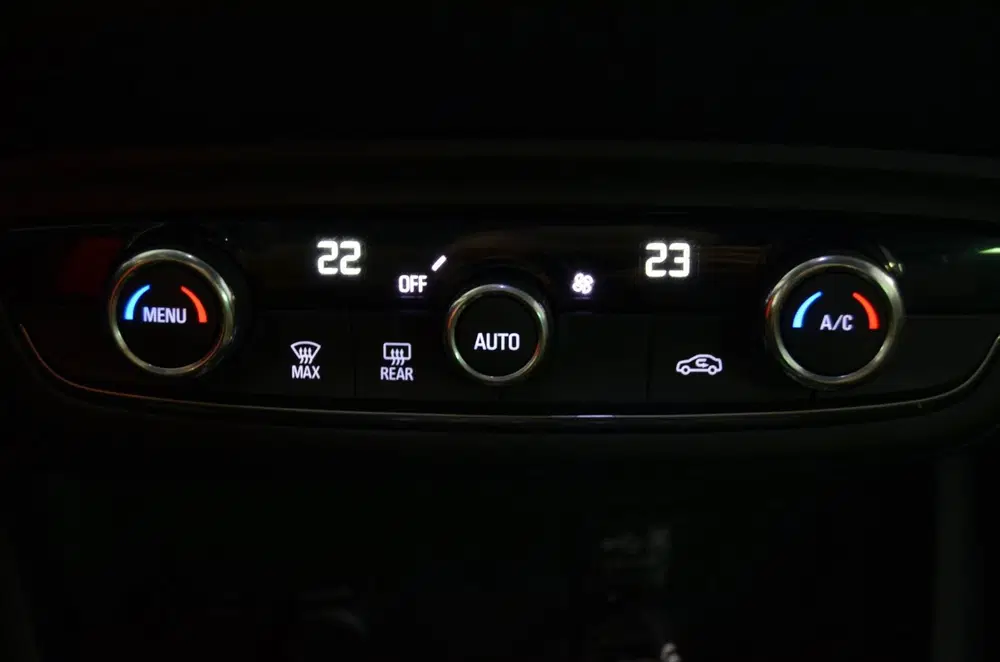 Opel Crossland AUTOMAAT 1.2 Turbo Innovation uit 2020, foto 13