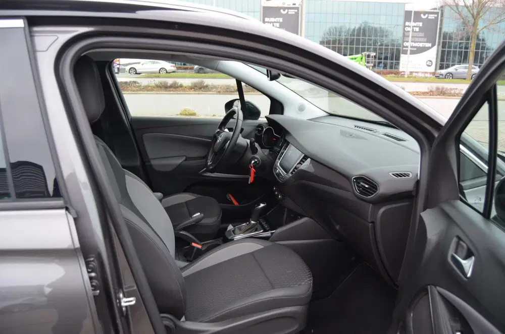 Opel Crossland AUTOMAAT 1.2 Turbo Innovation uit 2020, foto 8
