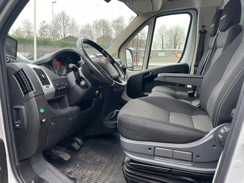 Fiat Ducato 2.3 160 PK BAKWAGEN 3500 KG BJ 2020 uit 2020, foto 9
