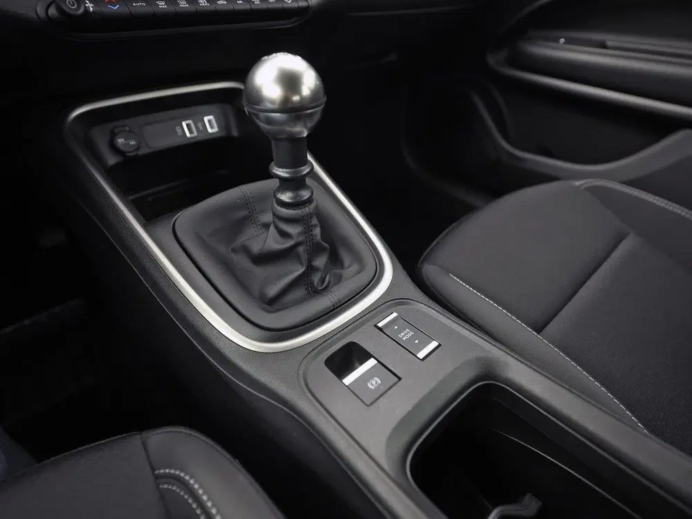 Jeep Avenger 1.2 Longitude (VIRTUAL COCKPIT uit 2025, foto 9