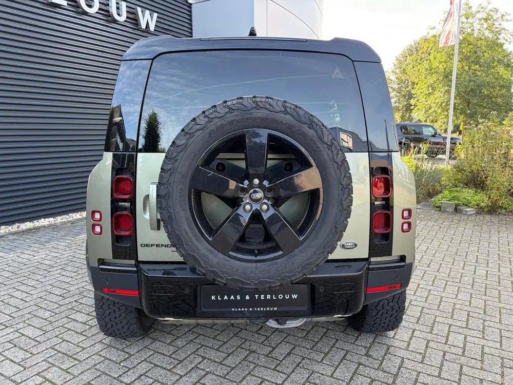 Land Rover Defender P400e HSE 6 pers. uit 2022, foto 13