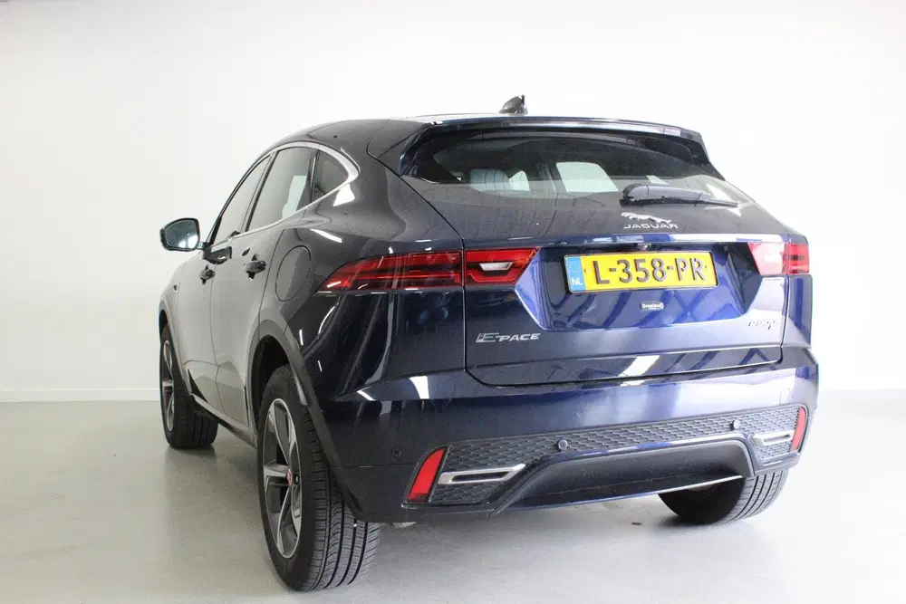 Jaguar E-Pace 1.5 P300e AWD R-Dynamic SE uit 2021, foto 5