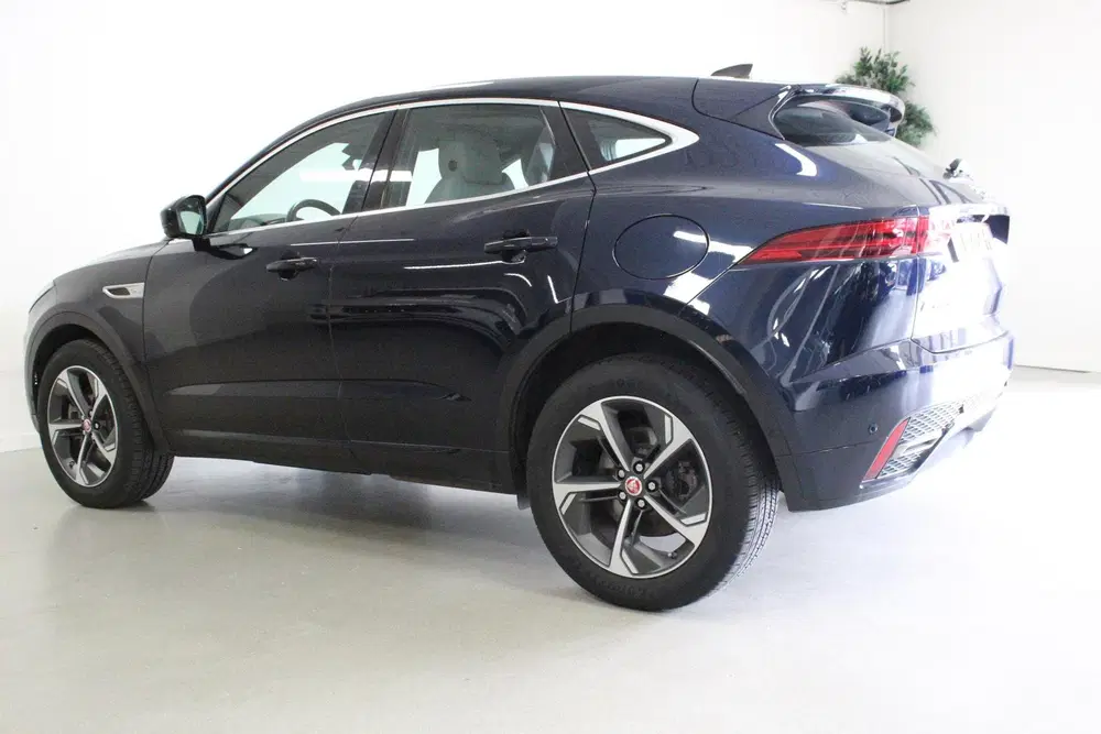 Jaguar E-Pace 1.5 P300e AWD R-Dynamic SE uit 2021, foto 6