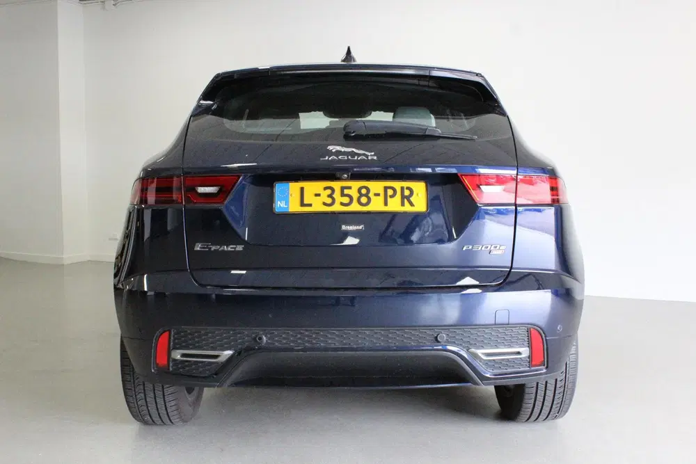 Jaguar E-Pace 1.5 P300e AWD R-Dynamic SE uit 2021, foto 7